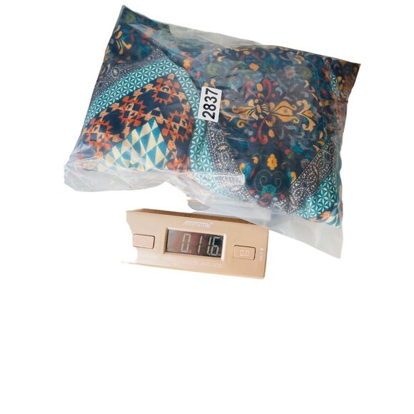 Living Doll 1X Geometric Pattern Tunic Top With Hood - Picture 6 of 6